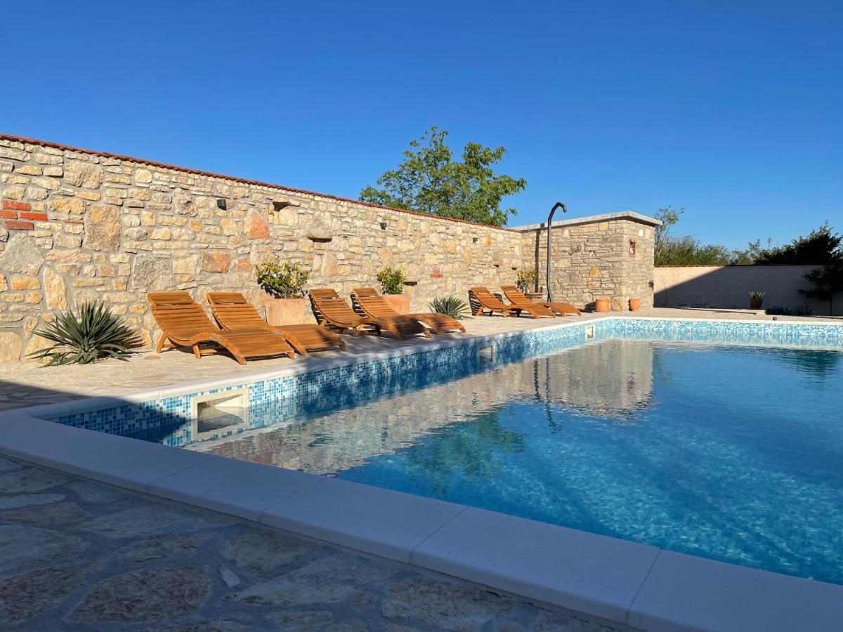 Villa Maslina Saric Devrske Exterior foto